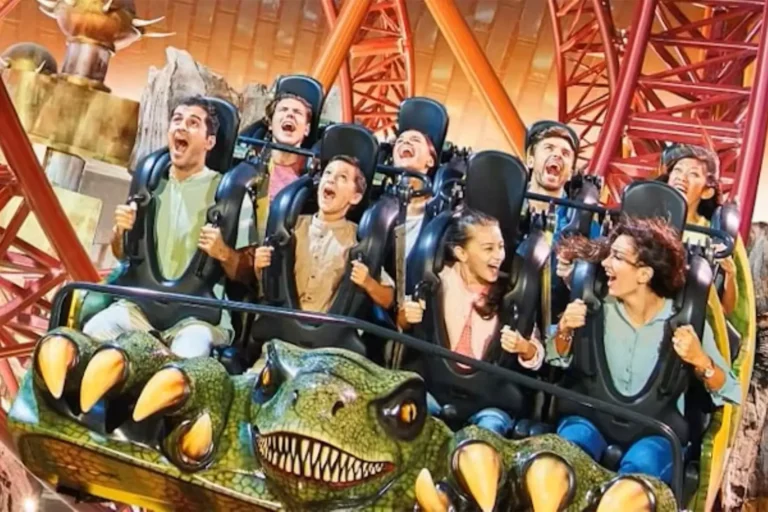 IMG Worlds of Adventure ride