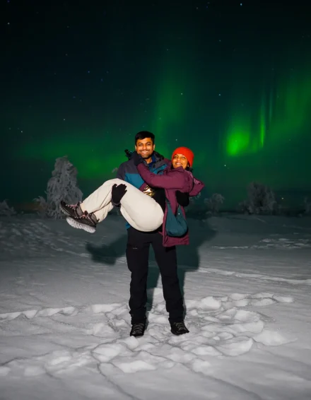 northern lights tour Couple